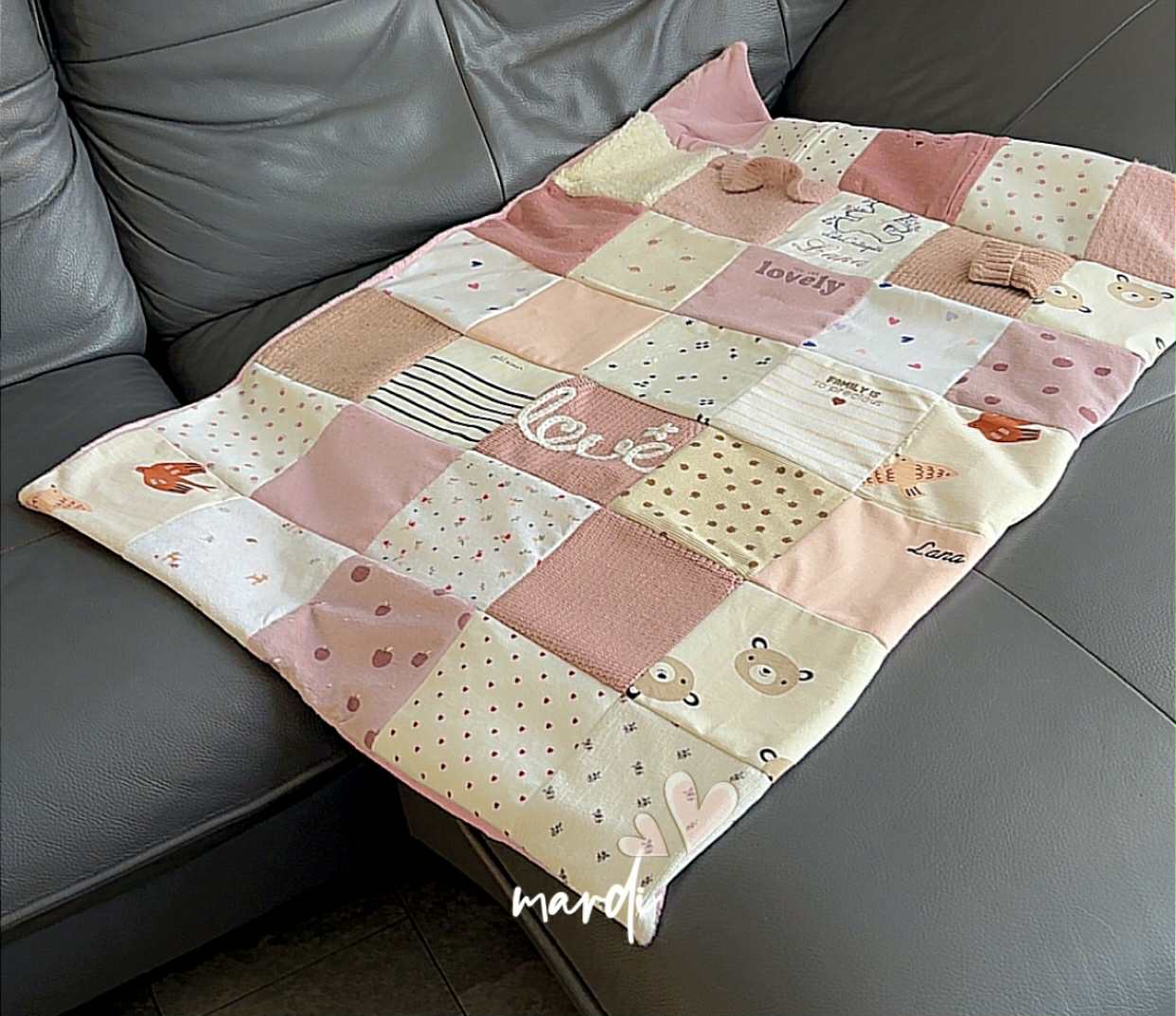 Couverture souvenir taille cosy 60 par 80 cm